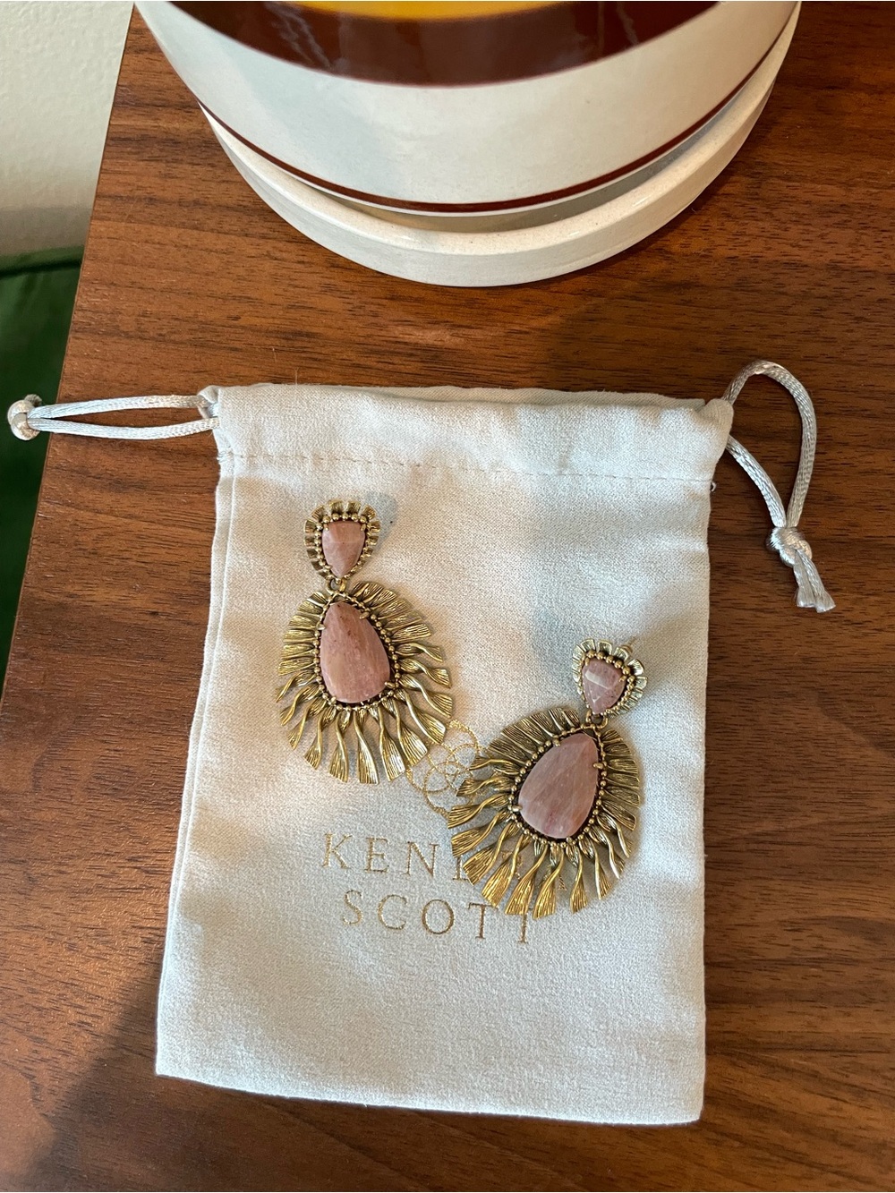 Kendra Scott Yellow Rose Zahara Earrings in Pink